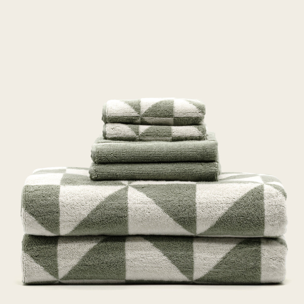 Umbra Luxury Australian Cotton Towels – Ultra Soft & Absorbent